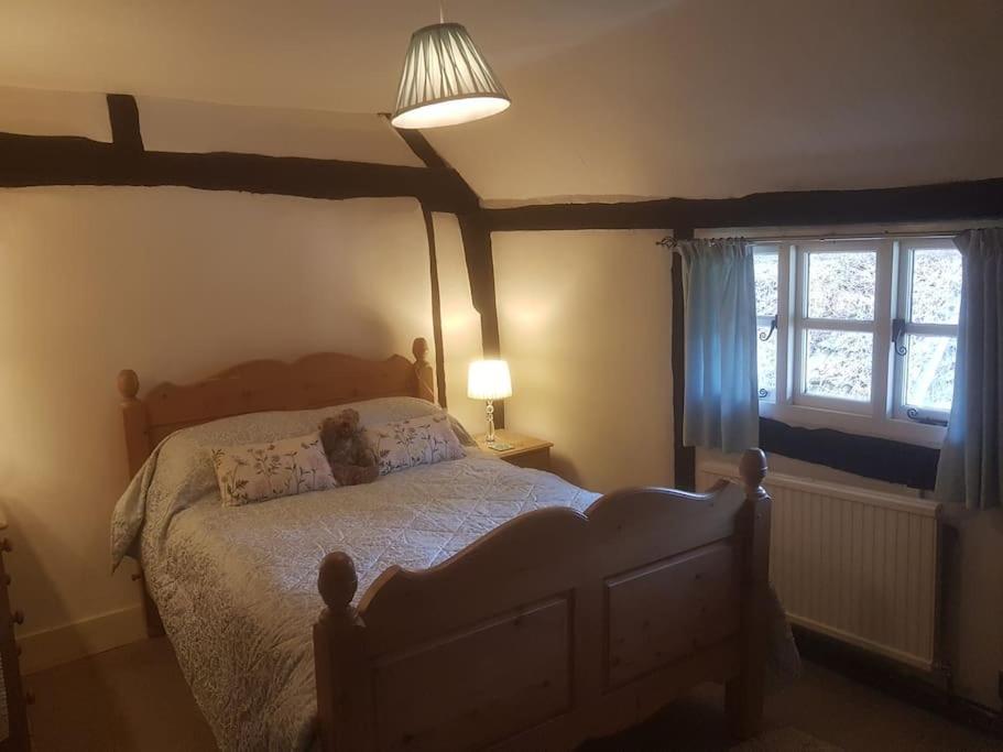 Delightful 3Bed Thatched Cottage Stockbridge  Exterior foto